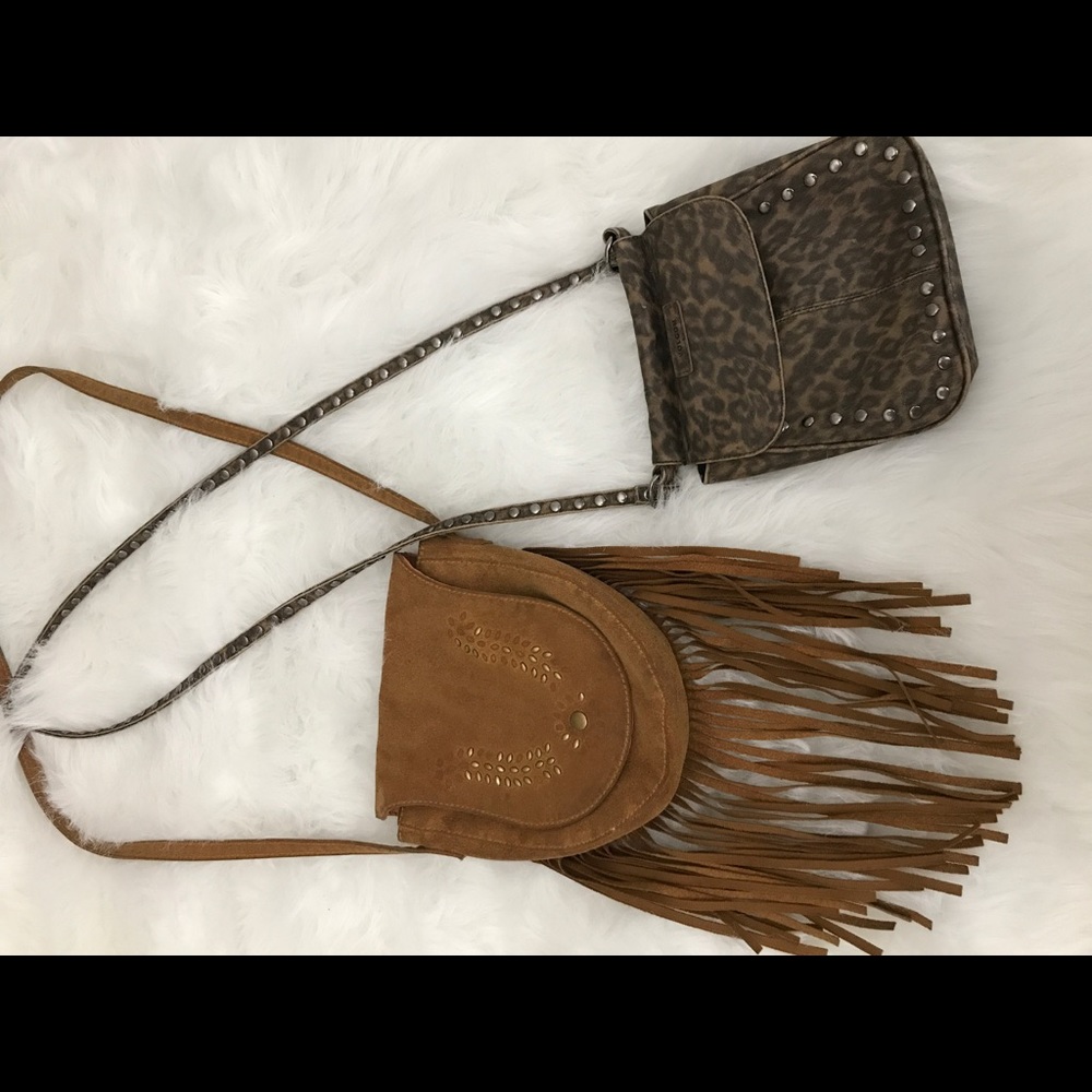 Shoulder bags