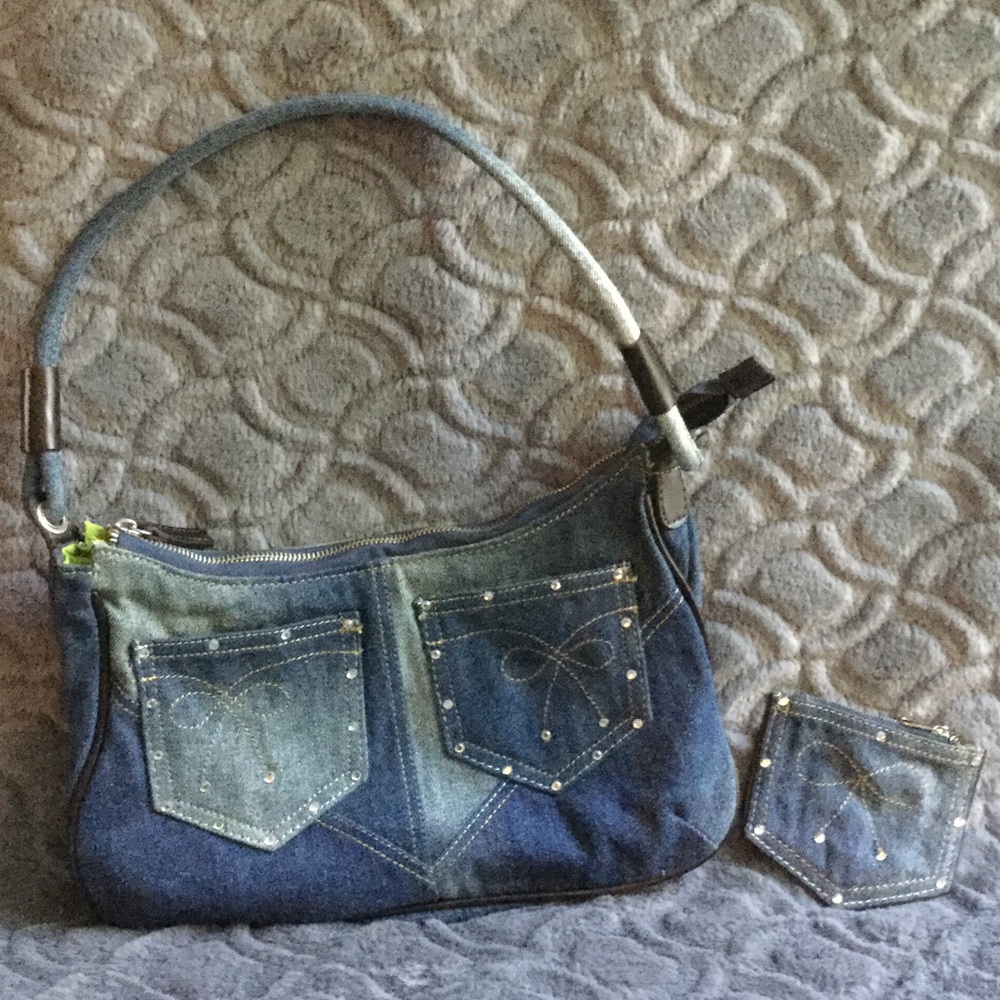 Denim pocket book with matching change purse.