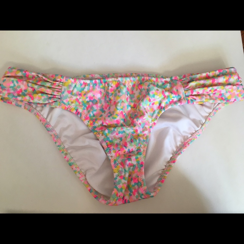 Bikini bottoms