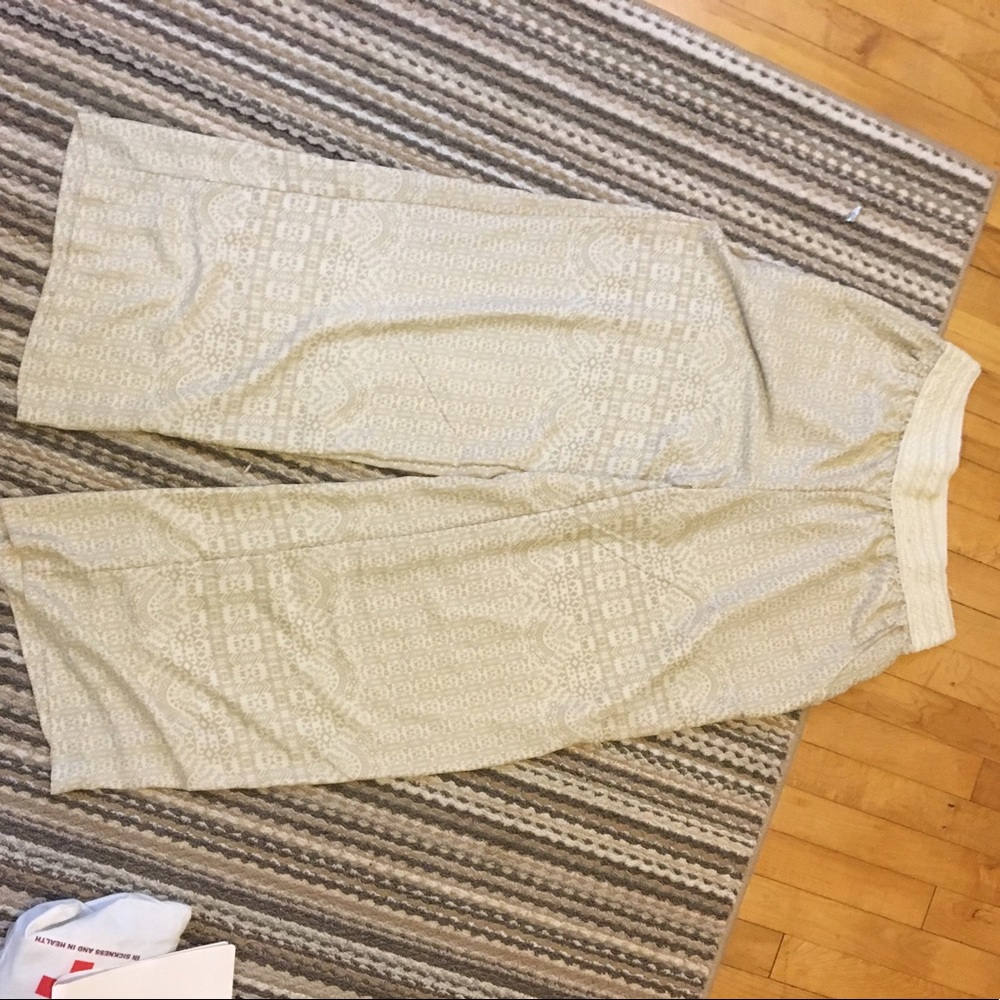 Maurice's pants