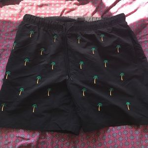 Mid length swim trunk