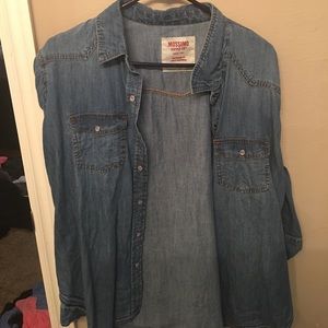 Mossimo Jean shirt with faux pearl snaps