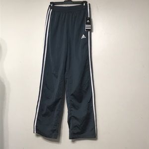 ✨NWT✨ Adidas Pants