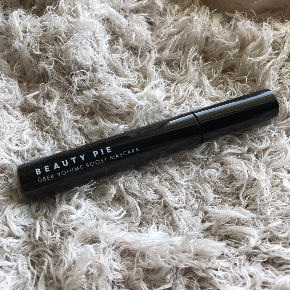 Beauty Pie volume boost mascara