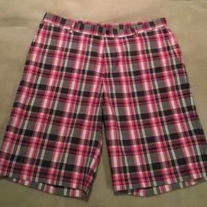 Men's golf shorts