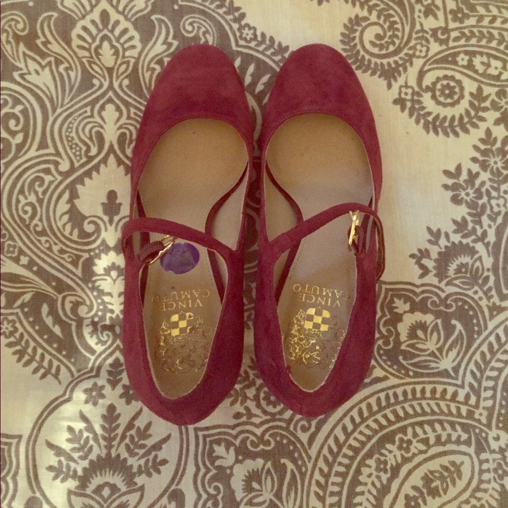 Vince Camuto Mary Jane pumps