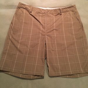 UA men's golf shorts