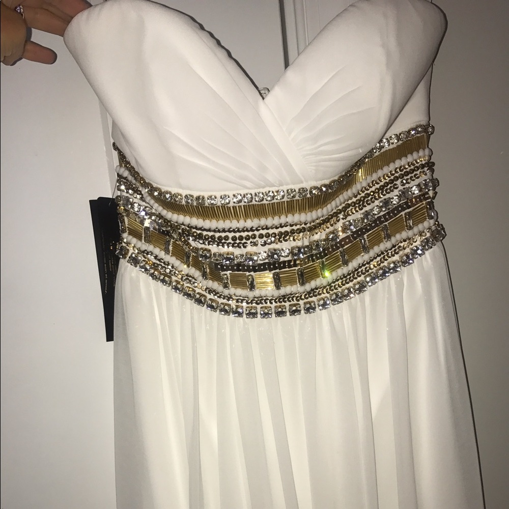 White Embellished Bebe Dress -NEVER WORN WITH TAGS