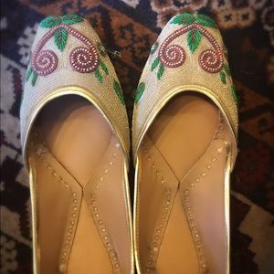 Punjabi Flat boots