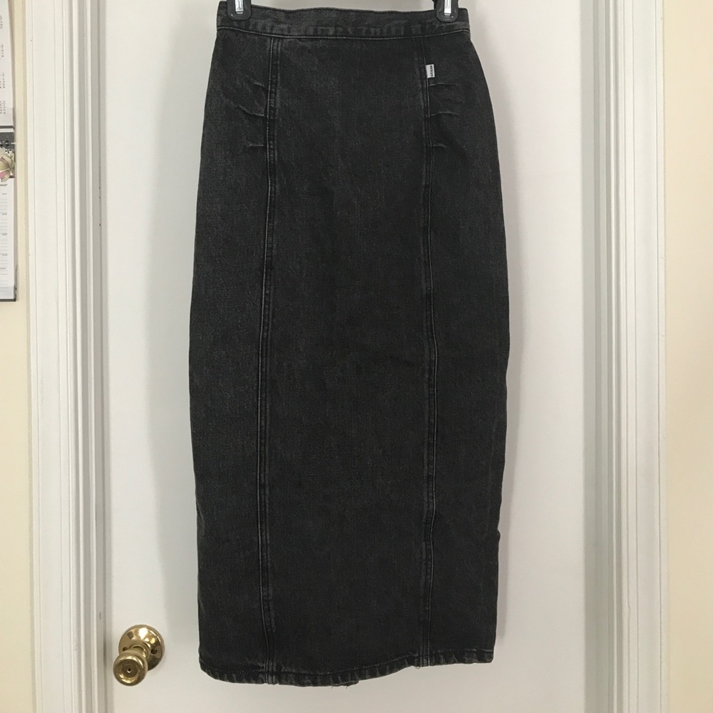 Vintage Black GUESS Midi Jean Skirt