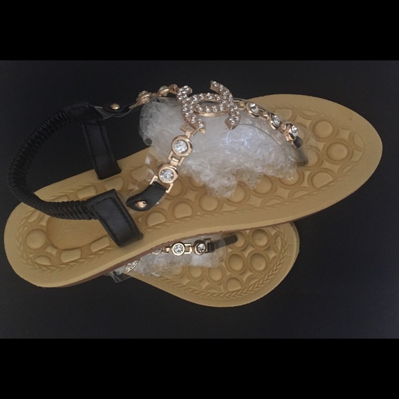 ✨SALE✨NEW BLK RHINESTONE THONG SANDALS SZ 7 - Picture 4 of 7