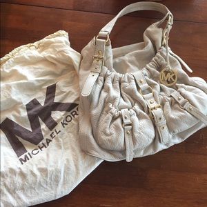 Michael Kors genuine leather purse. Beautiful!