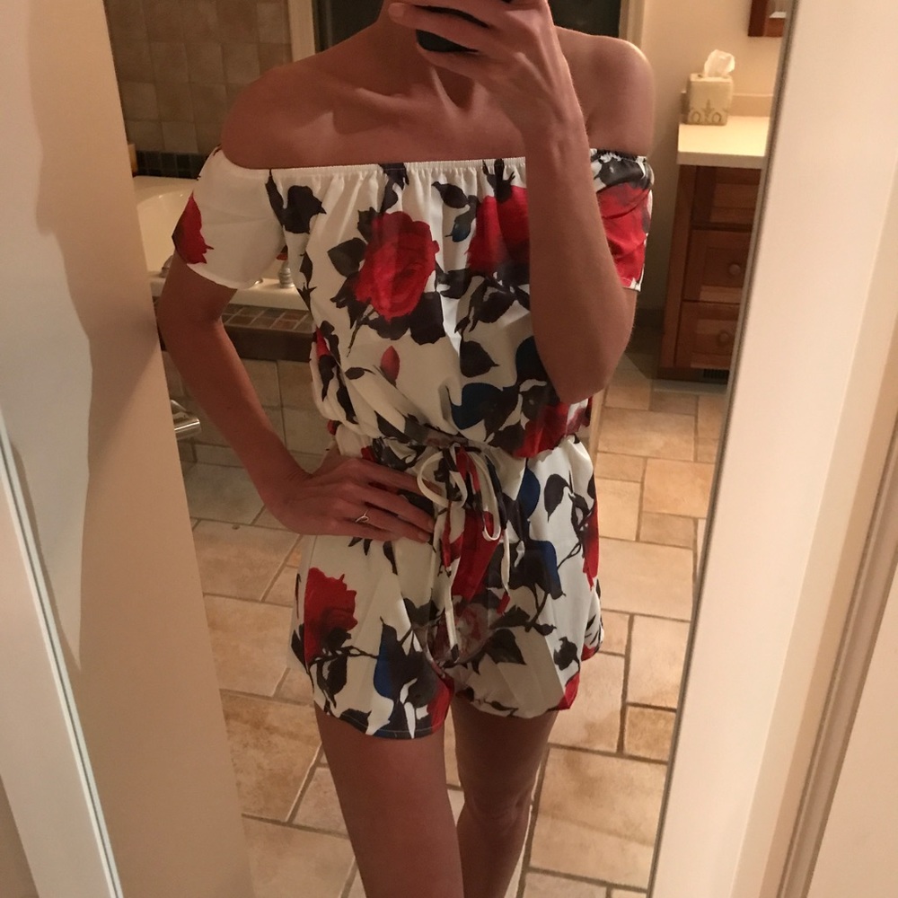 NWT floral off the shoulder romper (S/M) - Picture 2 of 2
