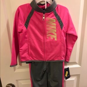 Nike sweatsuit
