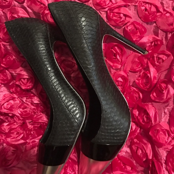 Vince camuto heels - Picture 8 of 8