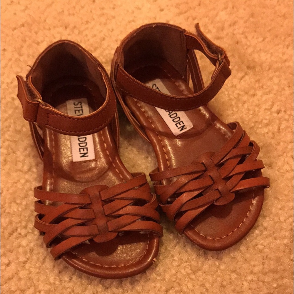 Steve Madden sandals