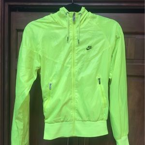 Nike Volt Windbreaker