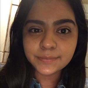 Meet your Posher, Gisselle