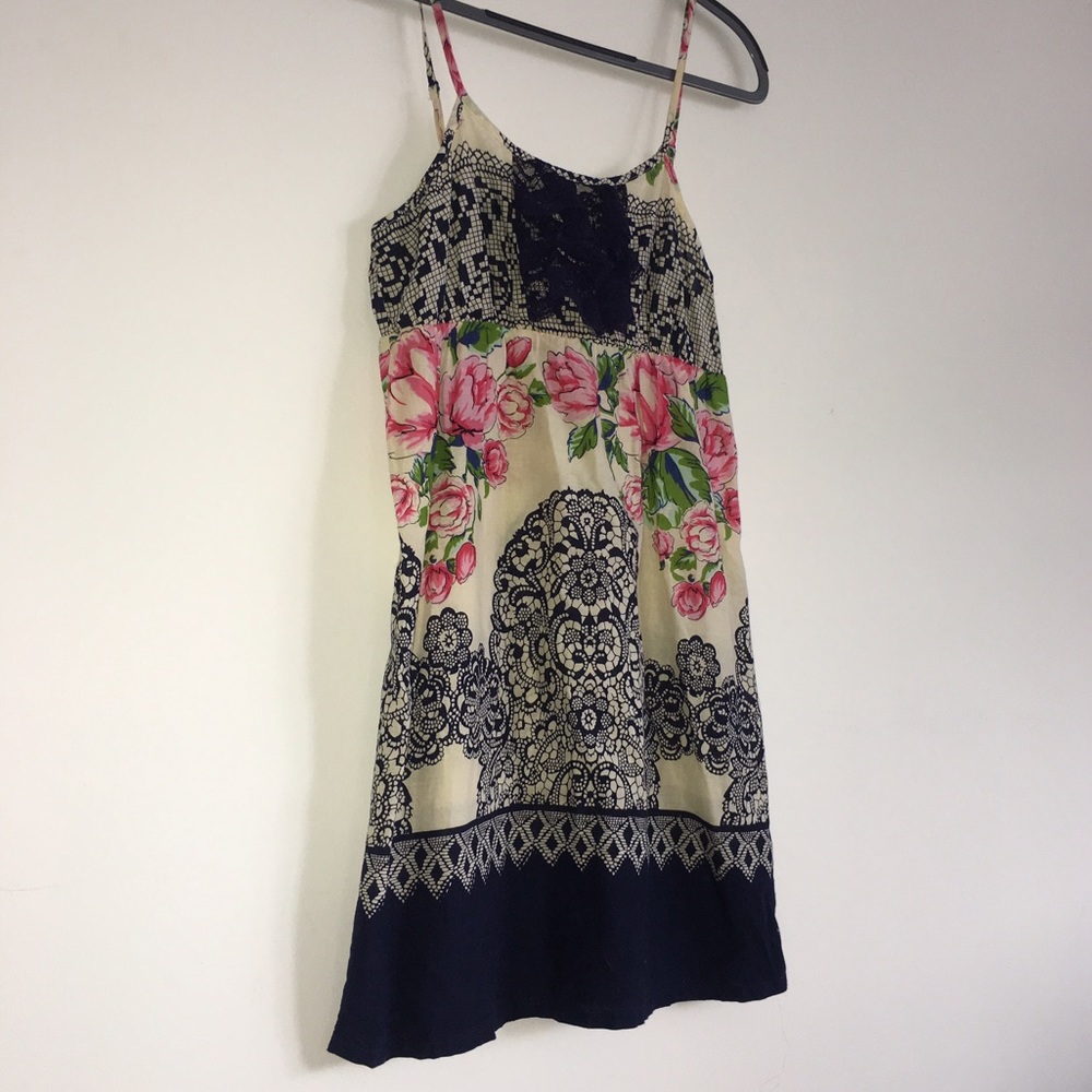 Floral/pattern dress