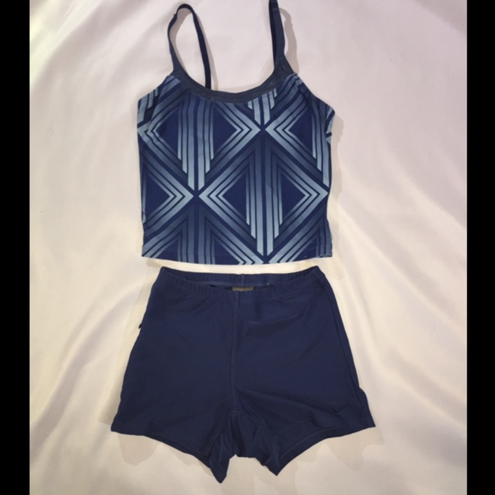 Nike Sports Bra and Spandex Bundle!!! 💙