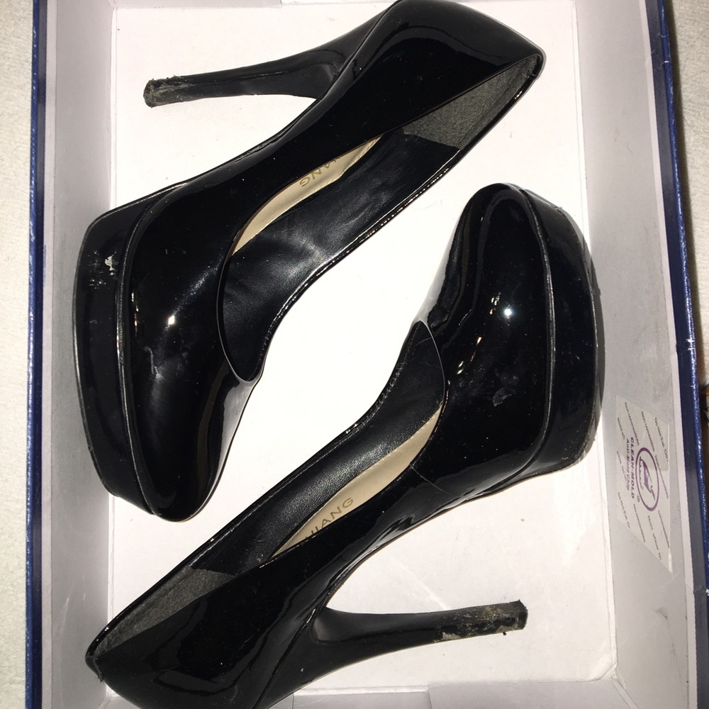 Arturo Chiang heels