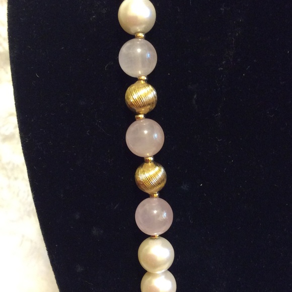 Napier stamped PAT. 4.774.743 Necklace - Picture 7 of 8