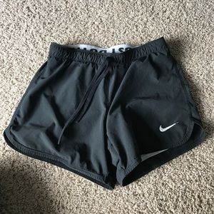 Nike 2 in 1 compression shorts