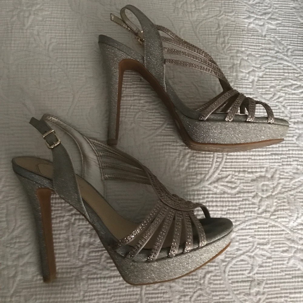 Gianni Bini shoes - Picture 3 of 5
