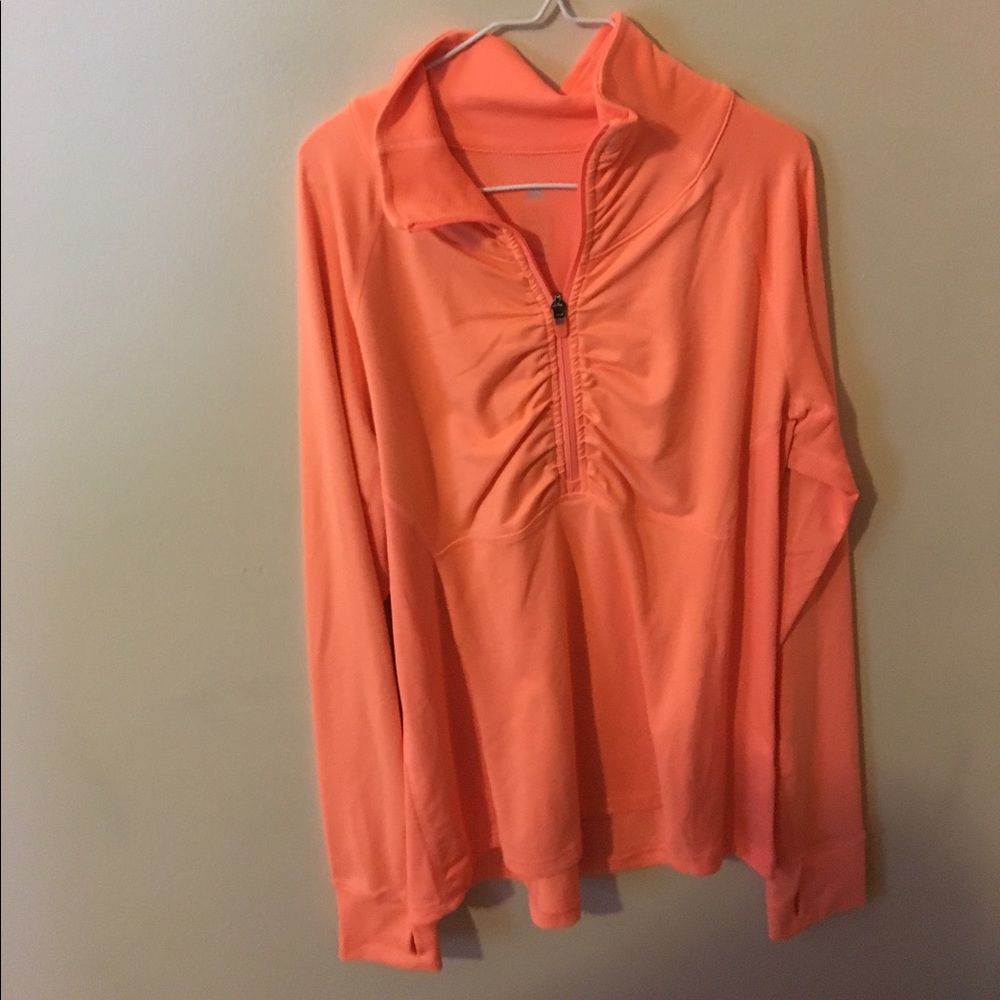 Athletic shirt