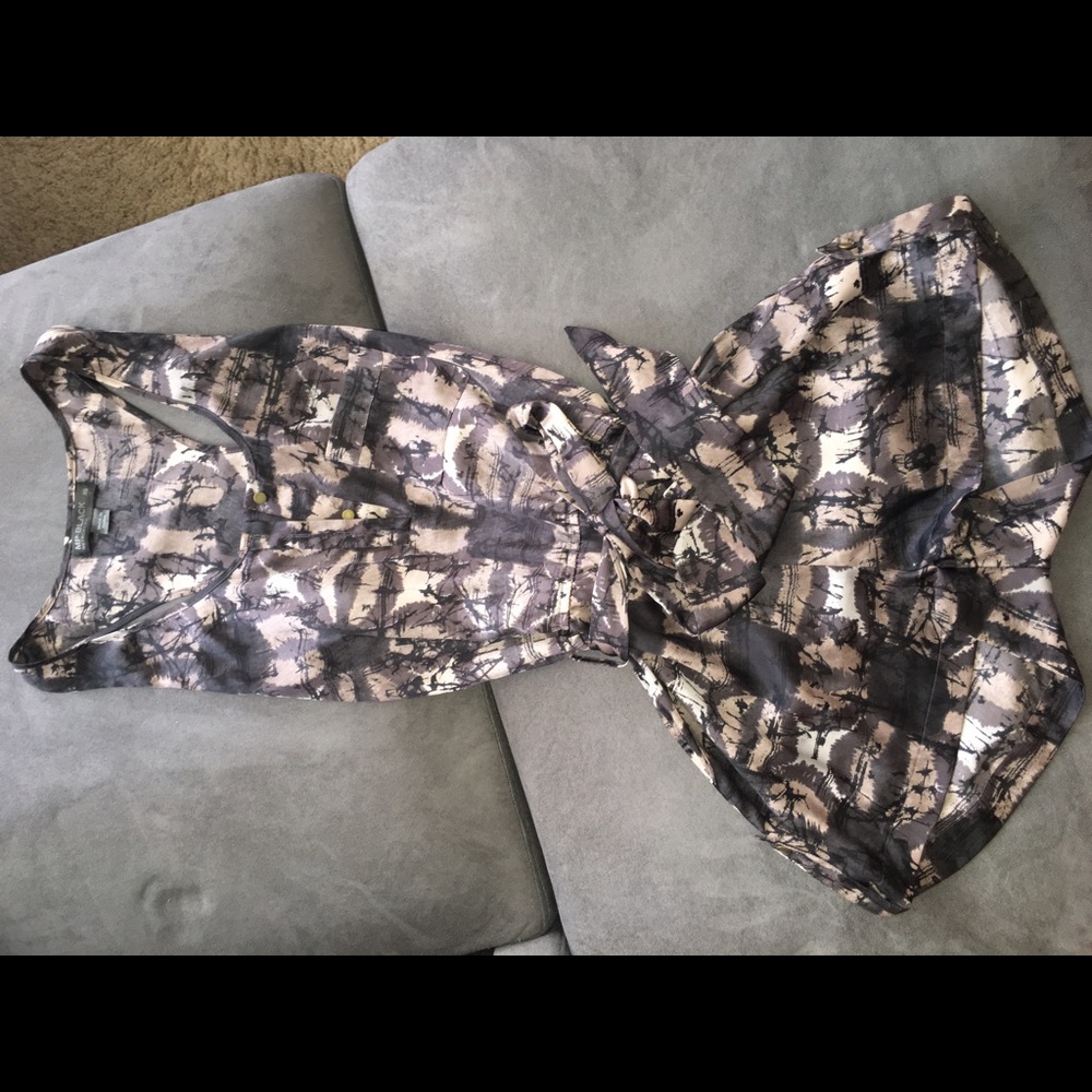 Grey patterned romper