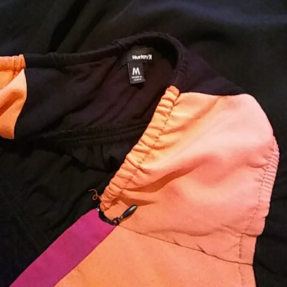 EUC - HURLEY DRESS - Picture 4 of 5