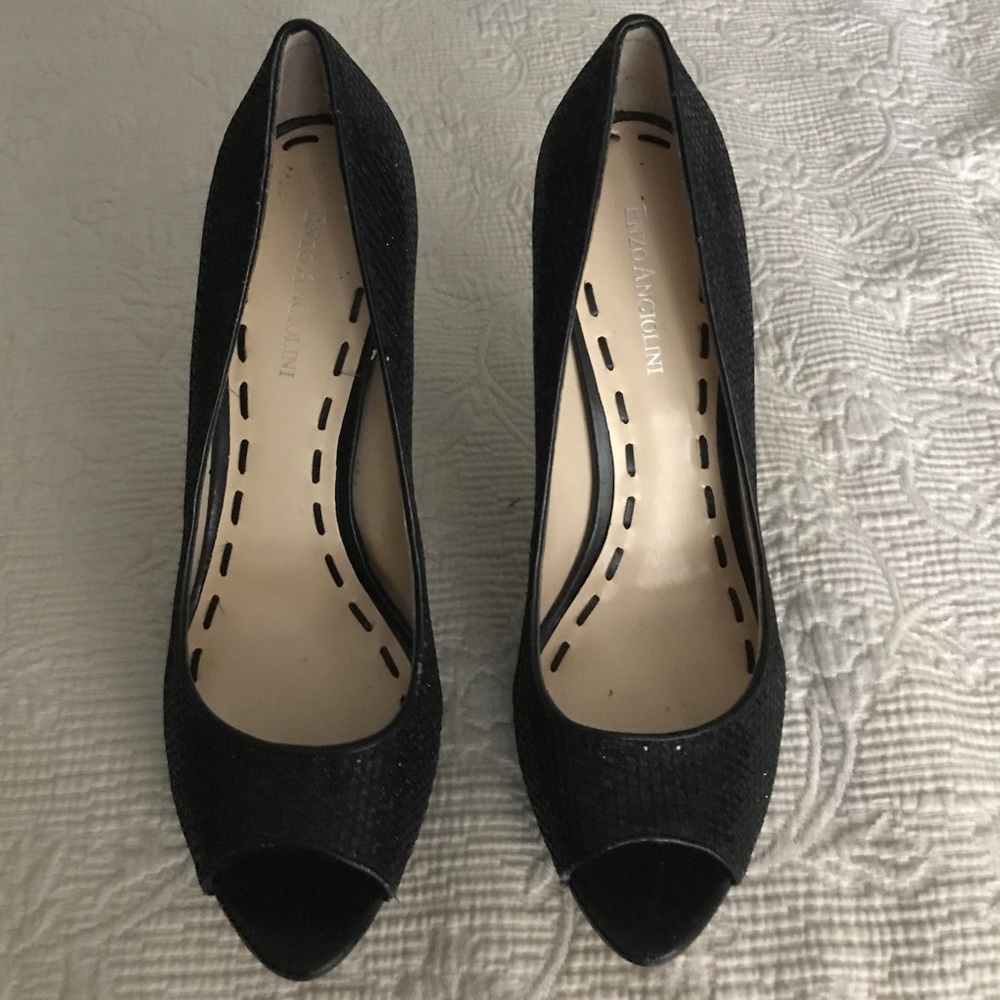 Black heels