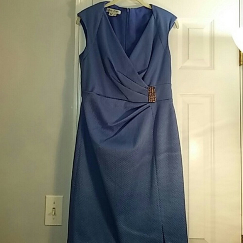 Kay Unger blue dress