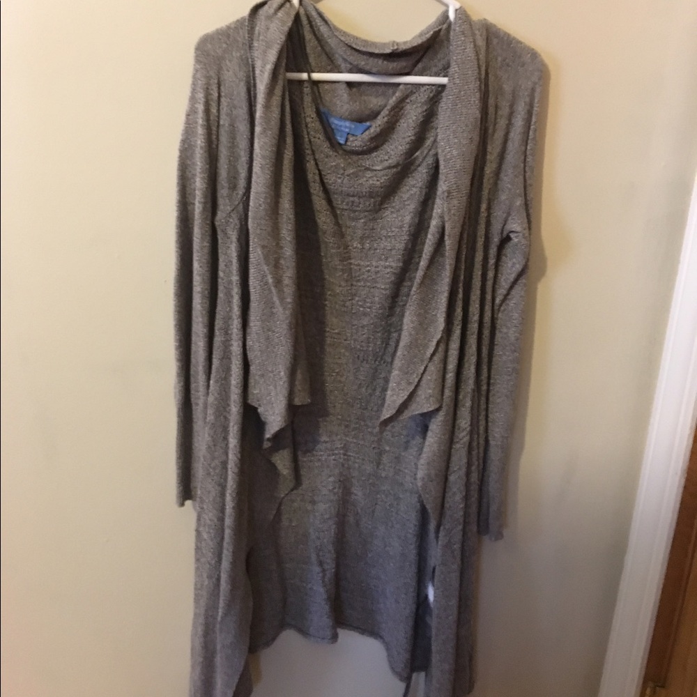 Vera Wang sweater