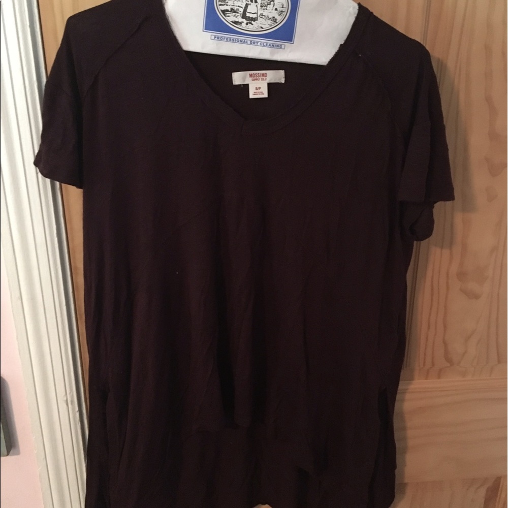 Maroon flowy tee