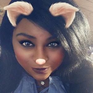 Meet your Posher, Briana