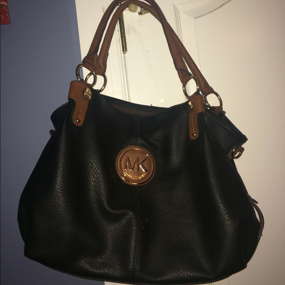 KNOCK OFF micheal Kors