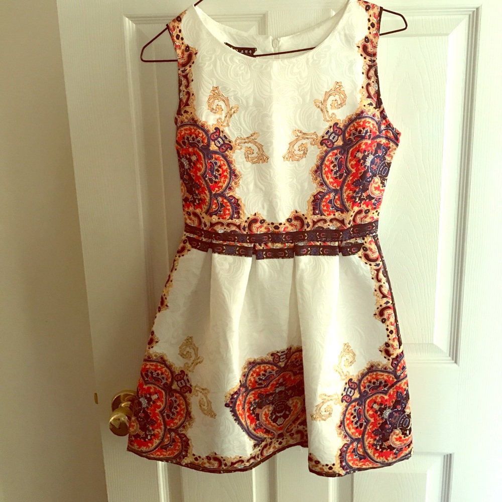 Cute Poplin Dress Size Small