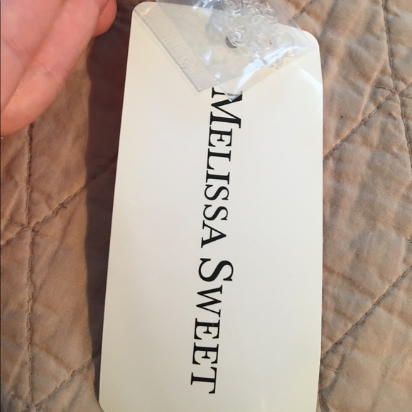 Never worn - Picture 4 of 4