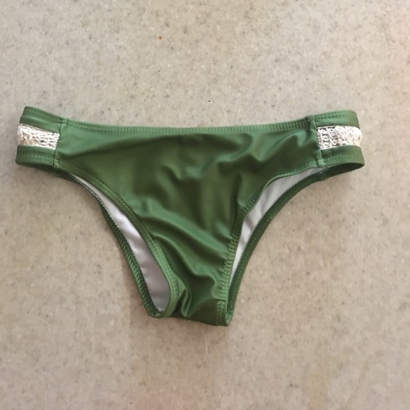 Crochet Bikini Bottom - Picture 2 of 3