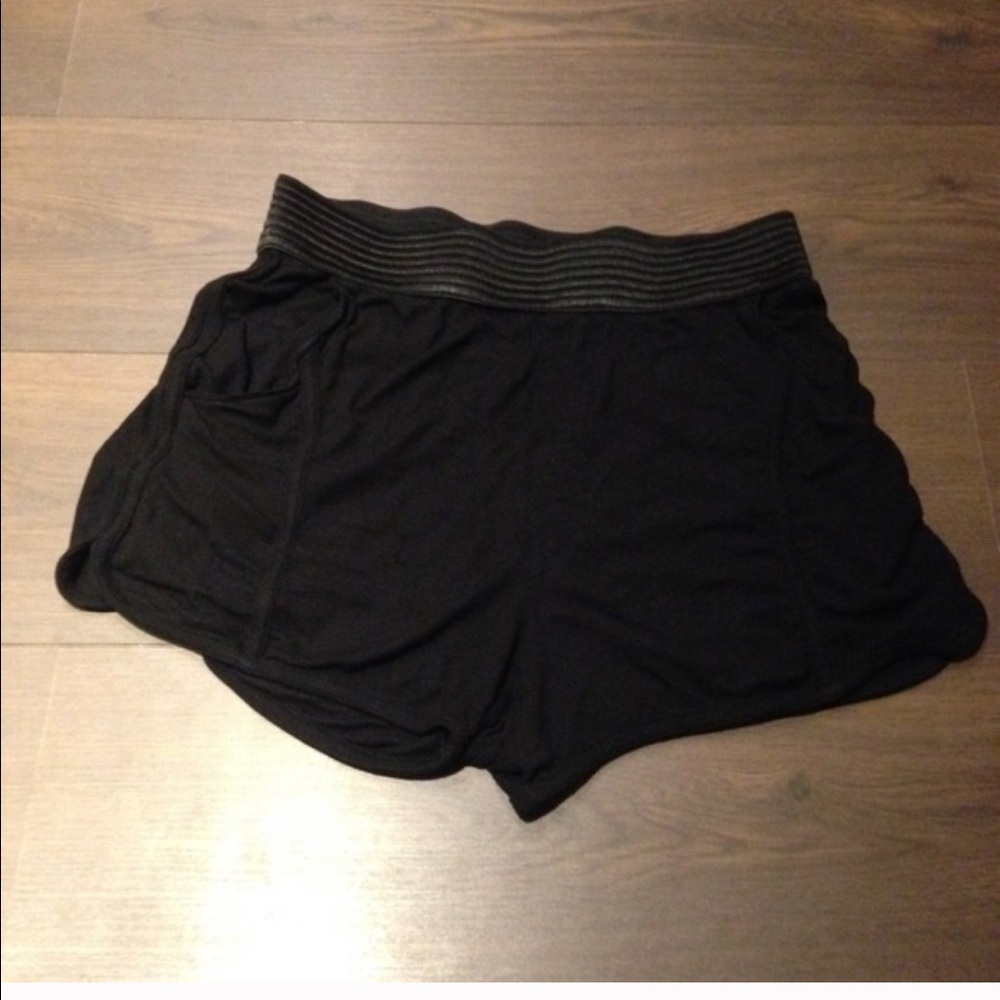 T by Alexander Wang ribbed shorts