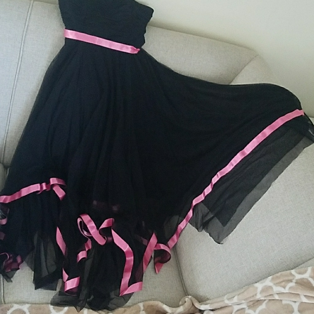 Cache pink & black dress - Picture 6 of 6