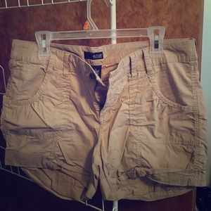 Ana Khakis Shorts