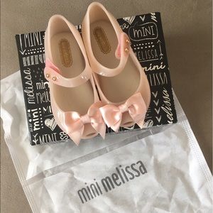 Mini Melissa Ultragirl Infant Size 6 (pink)