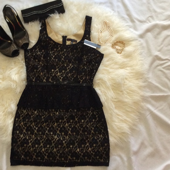 Dresses & Skirts - NEW black lace peplum dress XL