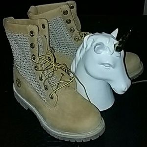 Womens Timberland Open weave 6 inch boot