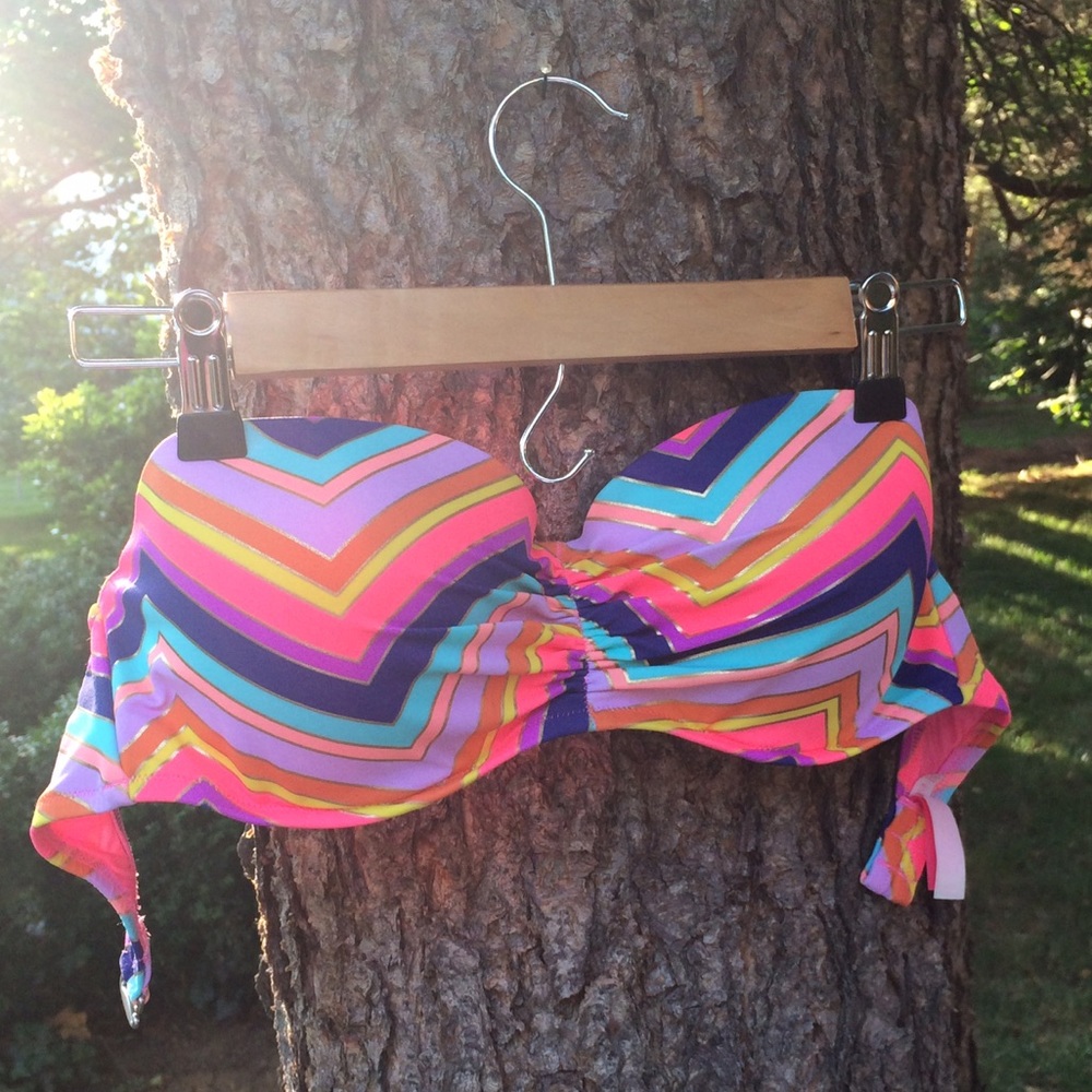 VS Swim Chevron Push-Up Bandeau Bikini Top - EUC!