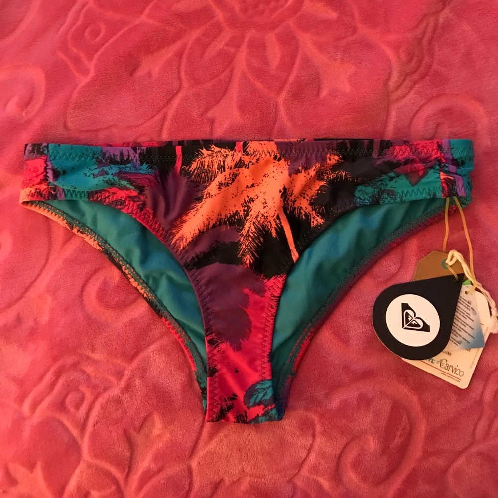 Roxy bathing suit bottoms