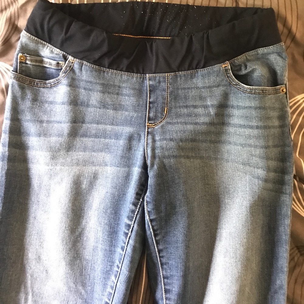 Bundle of Liz Lange for Target maternity jeans - Picture 2 of 5