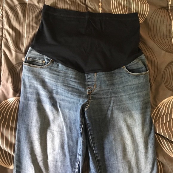 Bundle of Liz Lange for Target maternity jeans - Picture 4 of 5